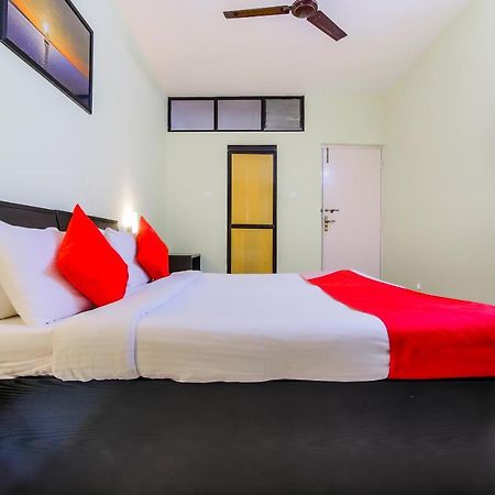Oyo 24761 All Seasons Guest House Мадгаон Екстериор снимка